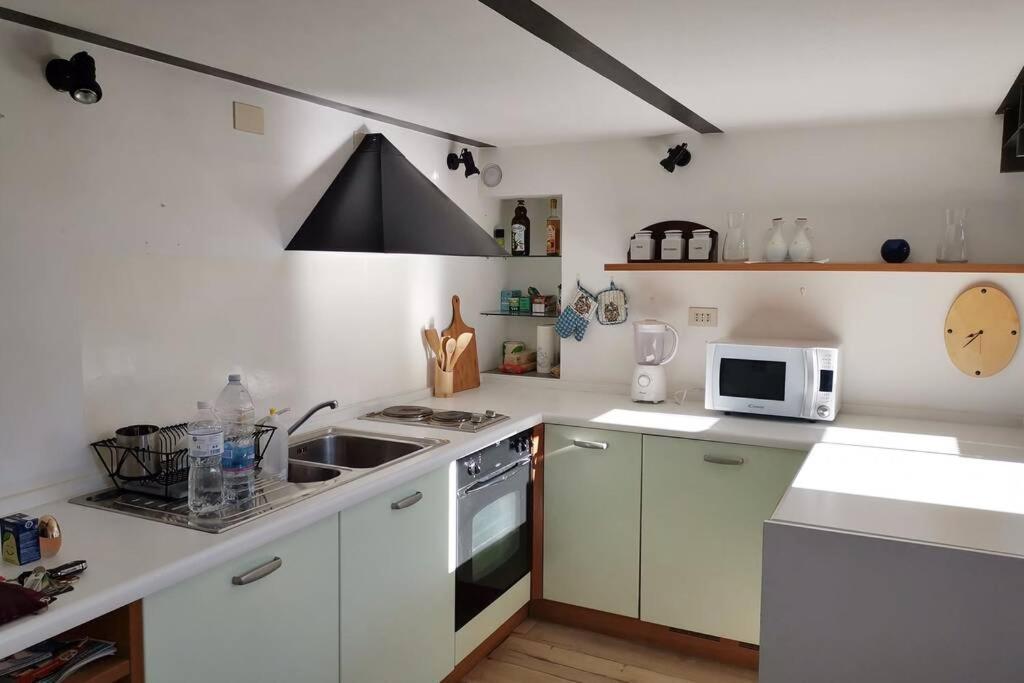 Studio Loft In The Center Sanremo For 3 People Exterior photo