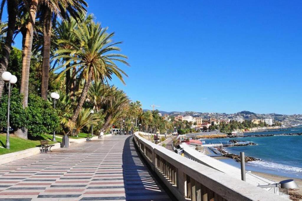Studio Loft In The Center Sanremo For 3 People Exterior photo